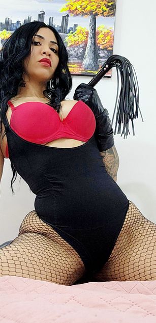 Mistress Phoenix curvy Model - Mistress Phoenix curvy