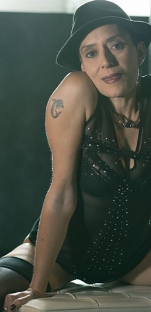 Model - CHAUDELEAXXX 2