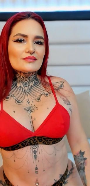 AmaranthaVelmet striptease Model - AmaranthaVelmet striptease