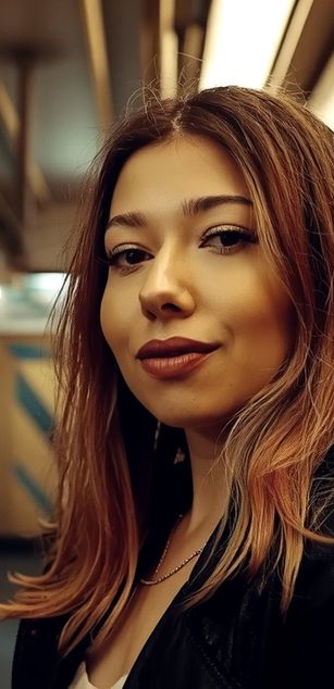 Model - Heidi dirtytalk