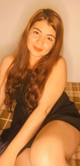 Model - Afrodita squirt