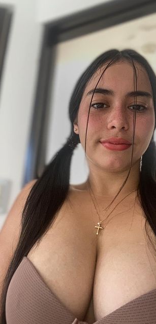 Sophie Royals latina Model - Sophie Royals latina