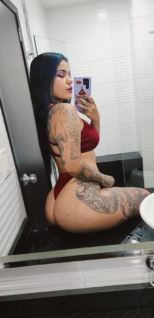 Model - Katt Rose fastresponse