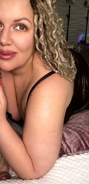 Nika bigboobs Model - Nika bigboobs