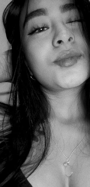 Model - Lexxiee Haze sexy