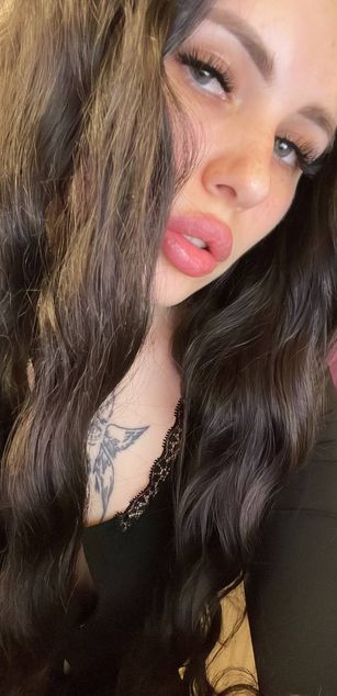 Eva Sonic deepthroat Model - Eva Sonic deepthroat
