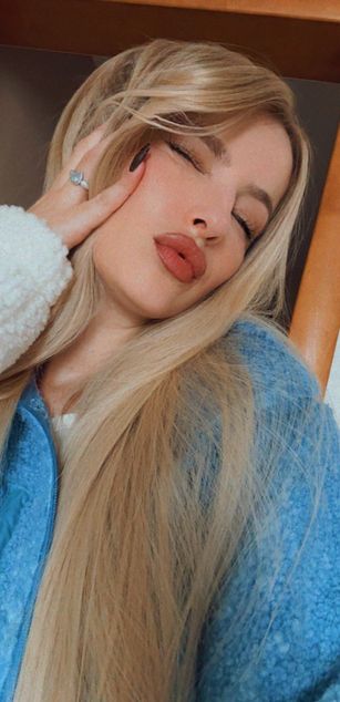 SnowQueen heels Model - SnowQueen heels