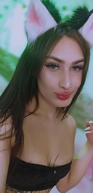 Luciana Lovense Model - Luciana Lovense