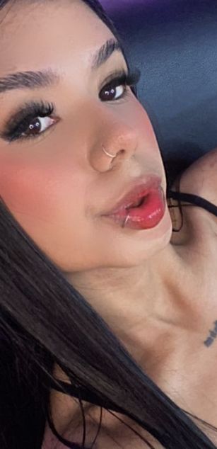 VioletGrace sexy Model - VioletGrace sexy