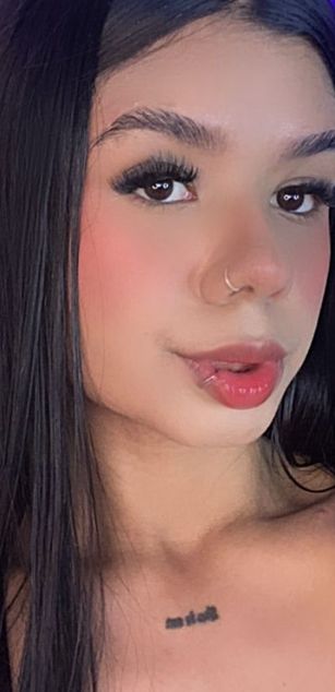 VioletGrace sexy Model - VioletGrace sexy