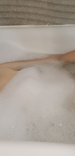 Model - EVA X deepthroat