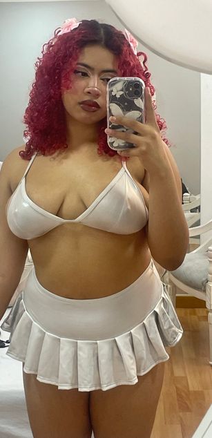 Idun Brunette blowjob Model - Idun Brunette blowjob