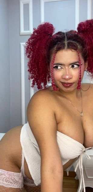 Idun Brunette blowjob Model - Idun Brunette blowjob