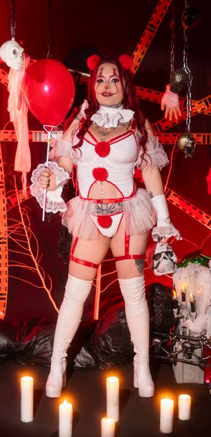 AmaranthaVelmet striptease Model - AmaranthaVelmet striptease