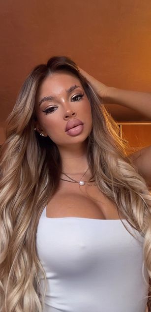 Ashley Addiction blowjob Model - Ashley Addiction blowjob