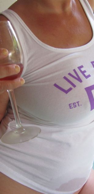 Model - Nikki Holland joi