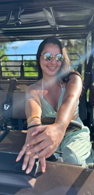 Model - Iris Moira blowjob