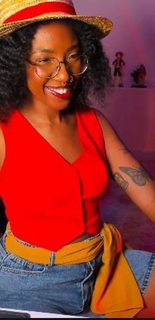 Model - SaturnoVibes hairy