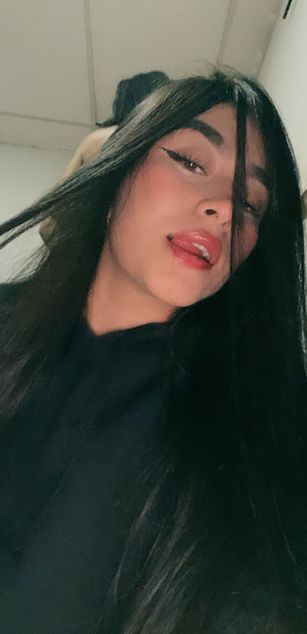 Model - Lexxiee Haze sexy