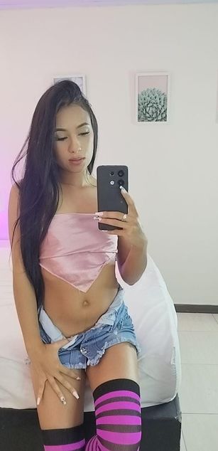 Model - Lucy Owens roleplay