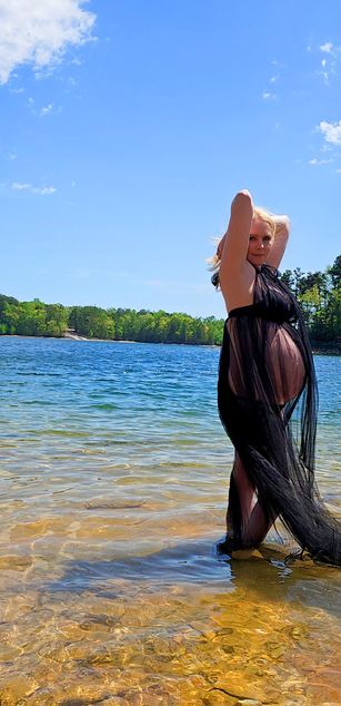 Model - TheAlexaLondon blowjob