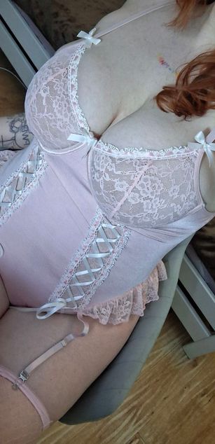 Model - Darling Eva curvy