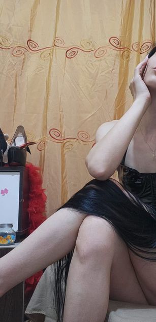 Model - jessycacute femdom
