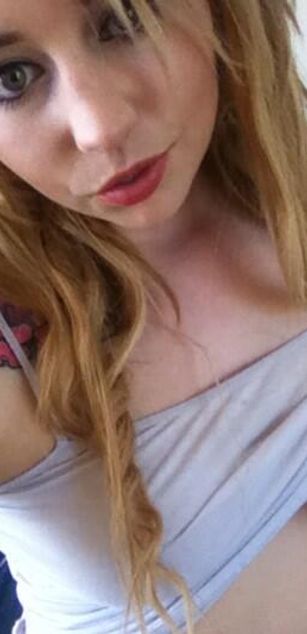 Kellyxkisses Kellyxkisses