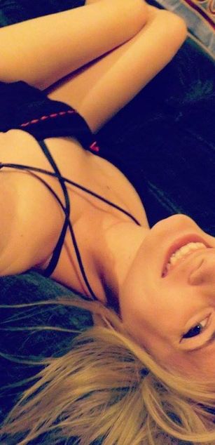 Model - Elli_Indigo 2
