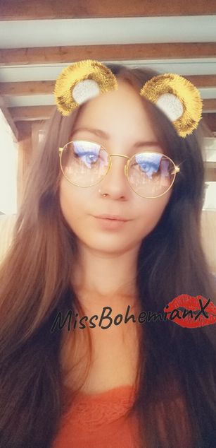 Model - Miss Bohemian fetish