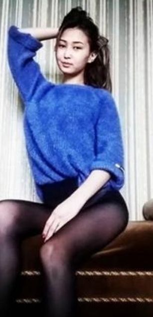 Model - MollyAster dirtytalk