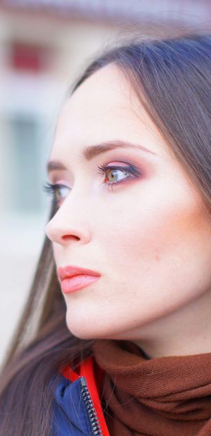 Model - Anuta brunette