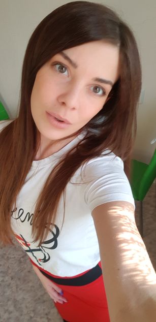 Model - AnnaFire dirtytalk