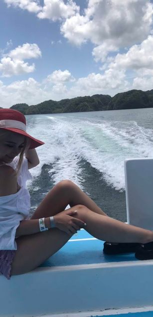 AppleBrandy striptease Model - AppleBrandy striptease