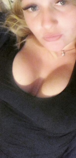 Model - MandyBrut roleplay