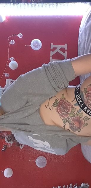 Model - Sukii93 milf