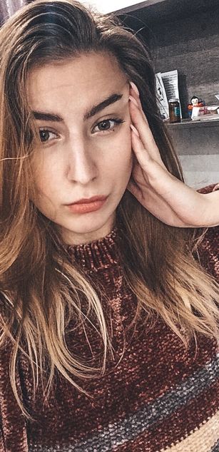 Model - AlanaXGold dirtytalk