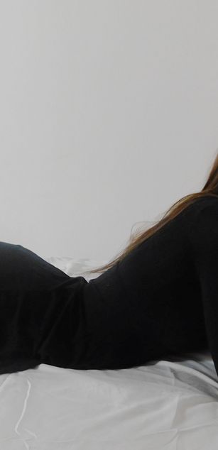 Model - AlexisGlamorous biglips