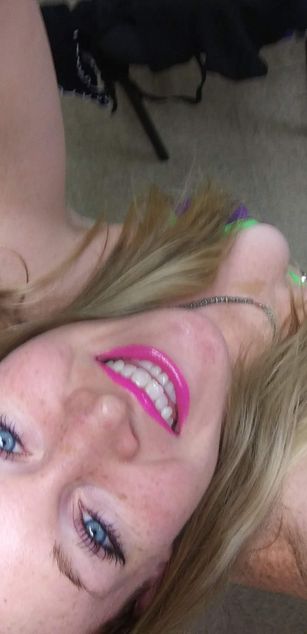 Model - LusciousLeigha squirt