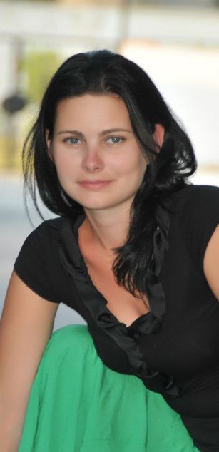 Model - Nika cum
