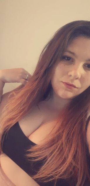 Model - QueenBee bbw