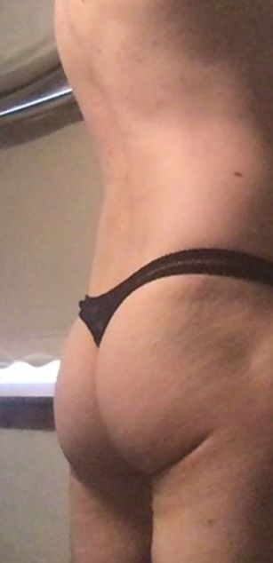 Model - 8inmanskinny 2