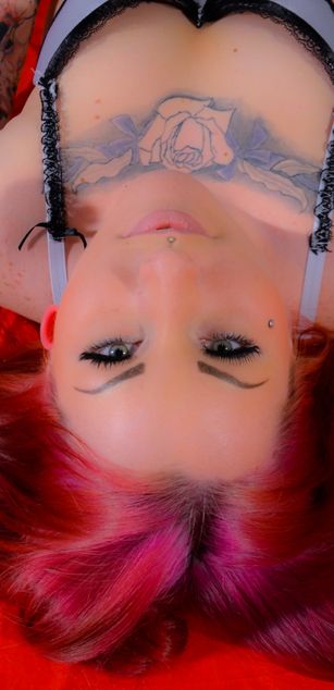 Model - Amy 2