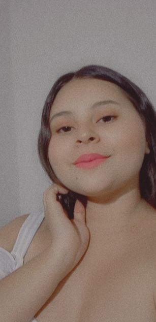 Model - alexa_curvy bigboobs