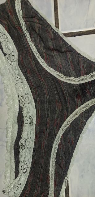 Model - Alasia8321 Ebony
