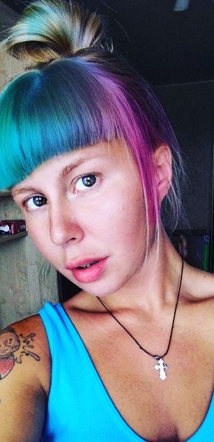 Model - rockinblond bigtits