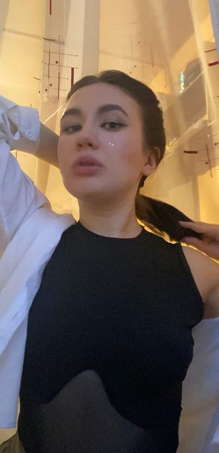 Model - Little_Kitty99 ass