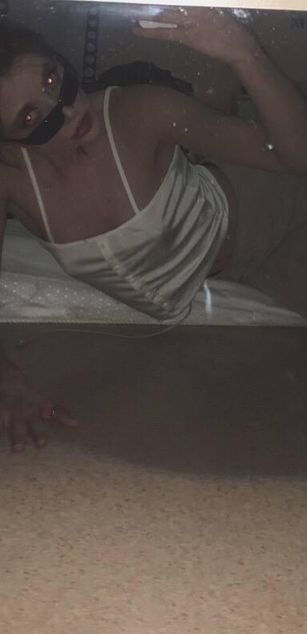 Model - nicole_curtis1 toys