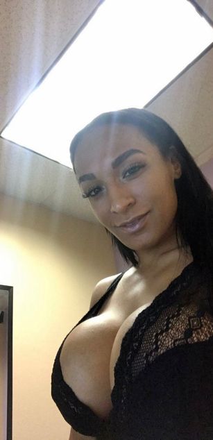 MissMia curvy Model - MissMia curvy