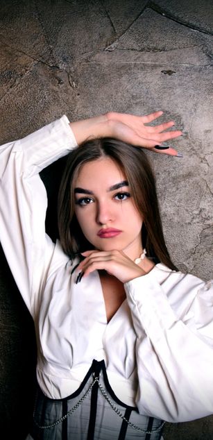 Model - ShannonMelton horny
